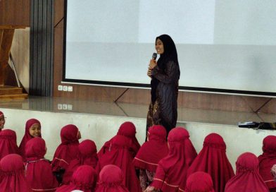 Siswi Kelas IV Mudisa Belajar tentang Haid Pertama